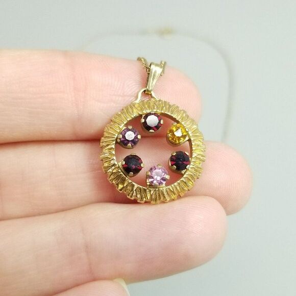 Vintage Anson Red Purple Pink Rhinestone Round Circle Pendant Necklace, 18 Inch - Picture 7 of 7